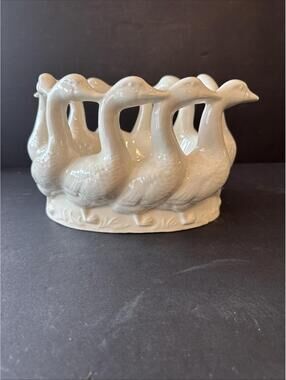 Vintage Art Pottery Bowl / Planter White Porcelain 9.25” Geese Ducks Crazing